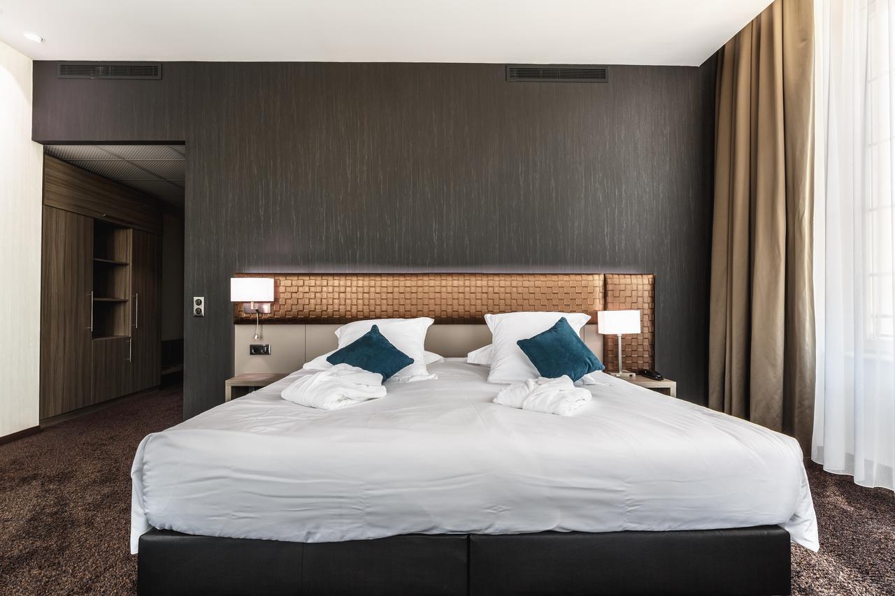 Les Jardins Du Mess Hotel Verdun-sur-Meuse Exterior photo